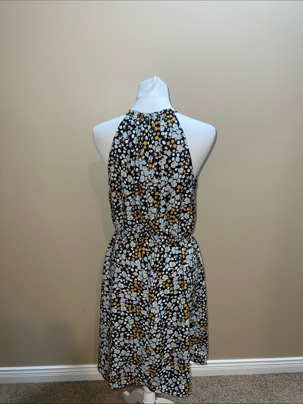 Ann Taylor Dress - Picture 2 of 5